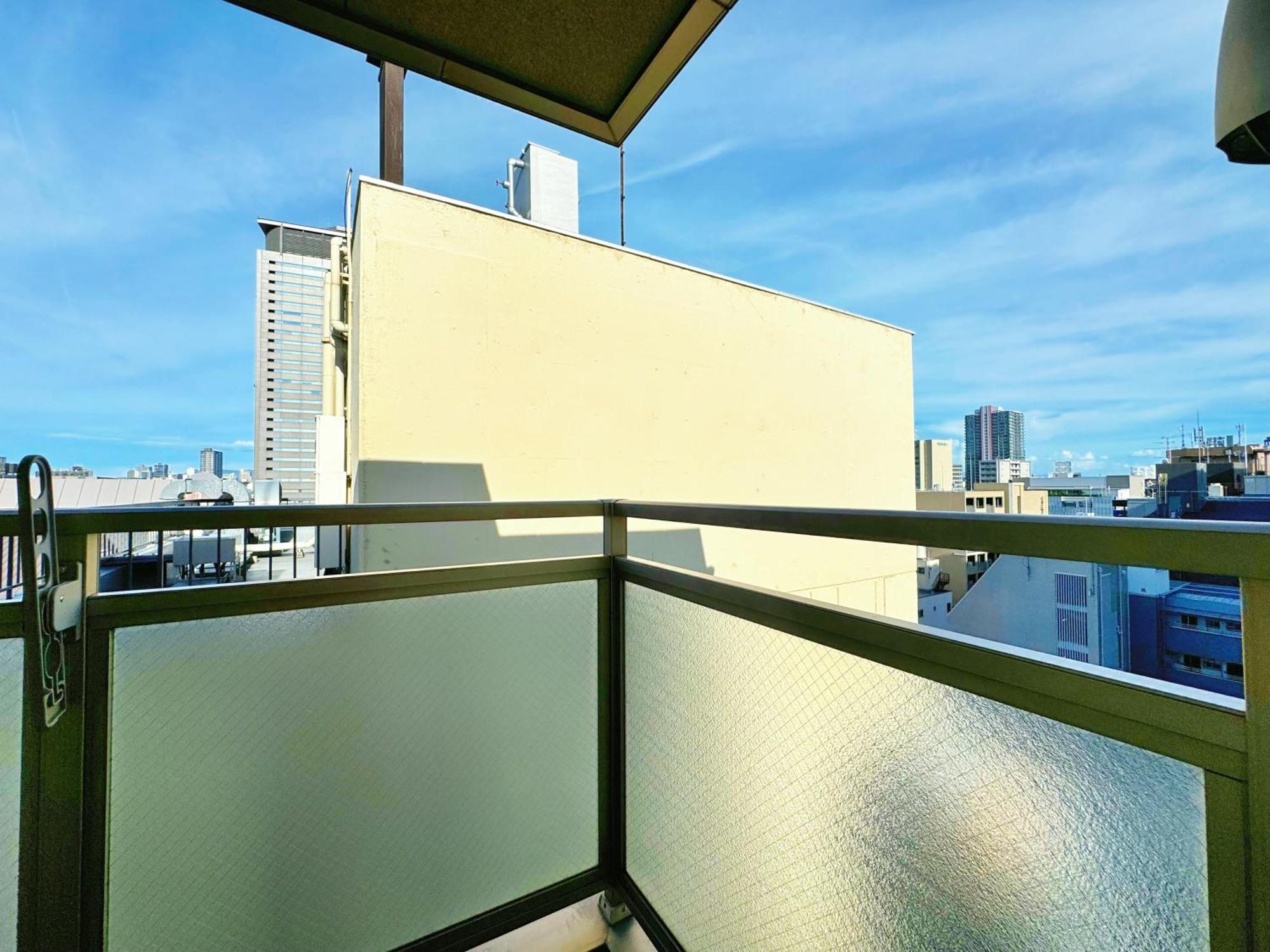 クリスタルコート難波 Osaka Exterior foto