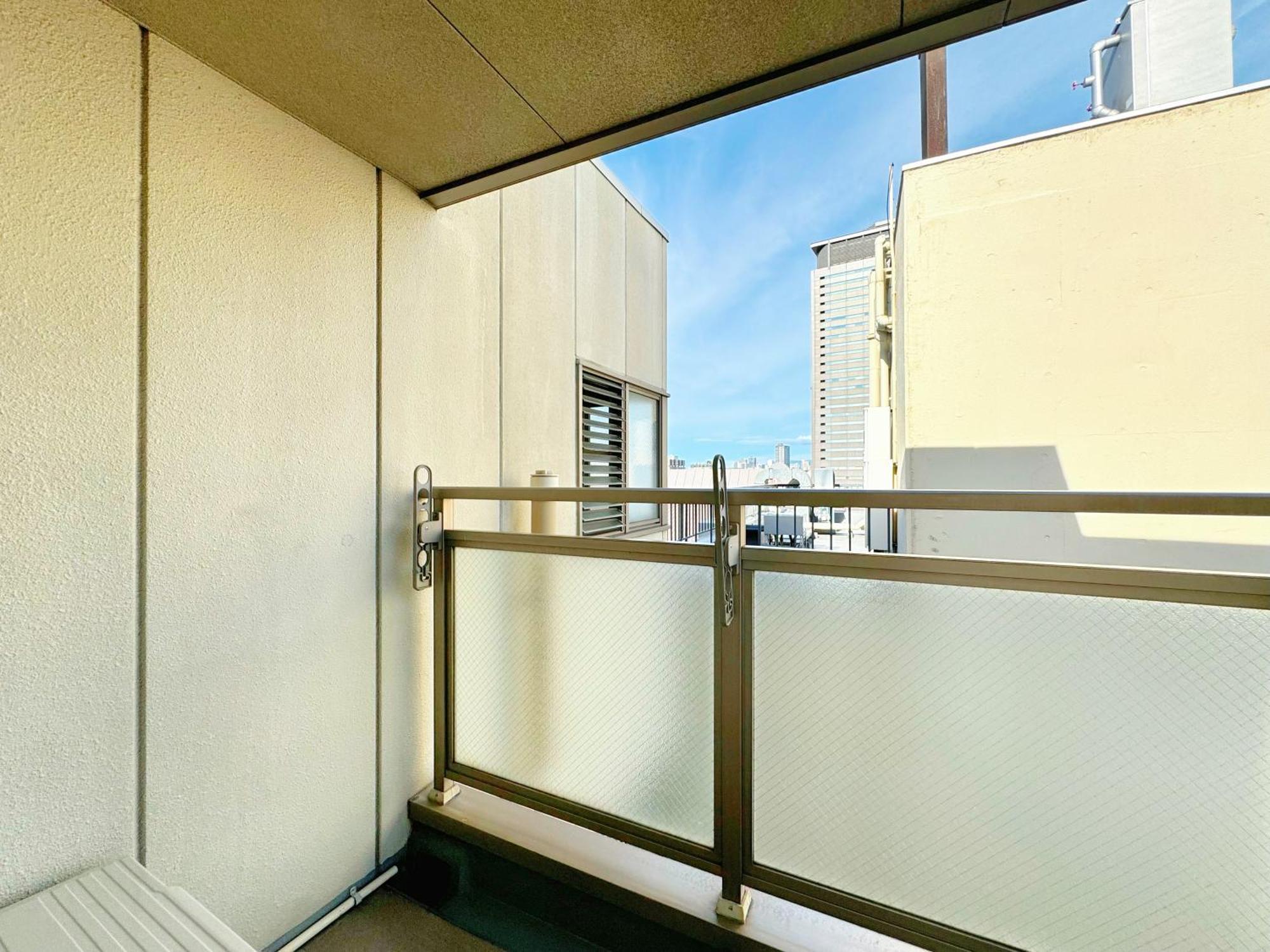 クリスタルコート難波 Osaka Exterior foto